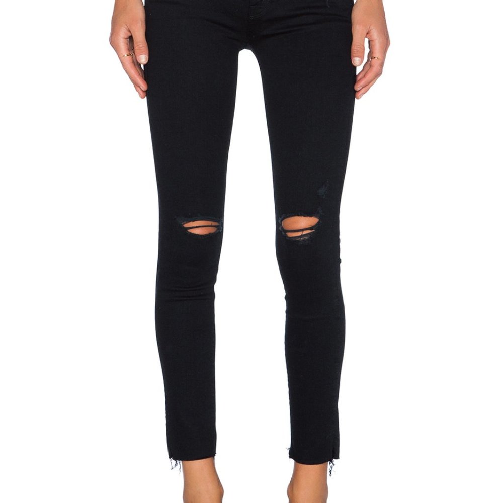 MOTHER 'The Looker' Frayed Ankle Skinny Jeans